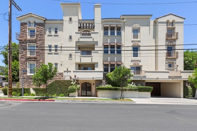 property at 4202 Whitsett Ave