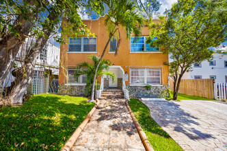 959 SW 6th St in Miami, FL - Building Photo - Building Photo