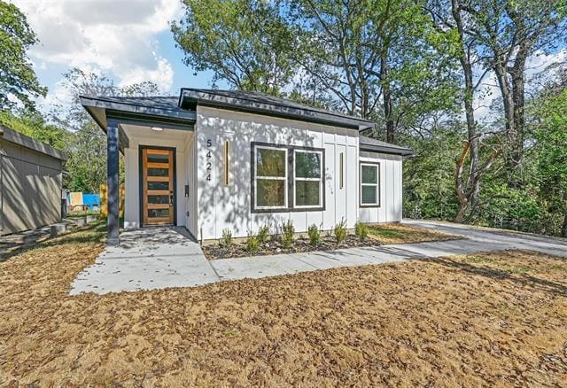 5424 Bourquin St in Dallas, TX - Building Photo - Building Photo