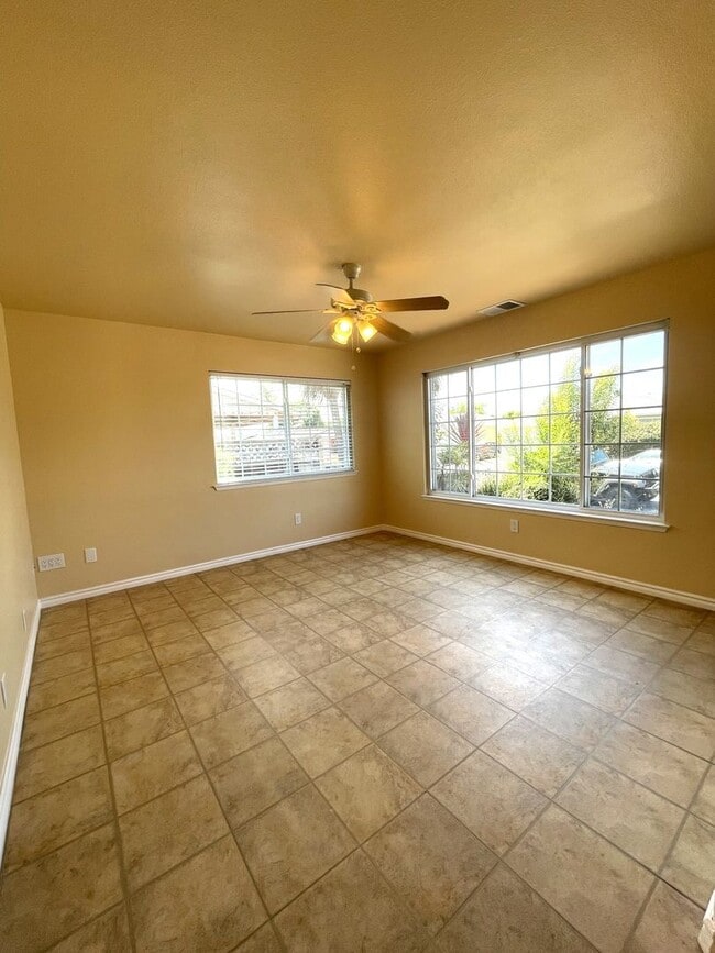 4716 Portola Dr in Fremont, CA - Building Photo - Building Photo