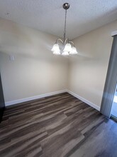 4811 N Winery Cir in Fresno, CA - Building Photo - Building Photo