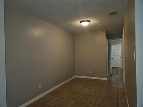 2410 W Cypress St in Tampa, FL - Building Photo - Building Photo