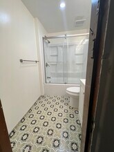 1124 Rosario Dr in Topanga, CA - Foto de edificio - Building Photo