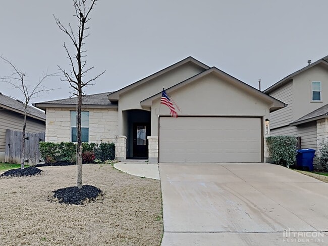 6022 Red Rose in San Antonio, TX - Building Photo - Building Photo