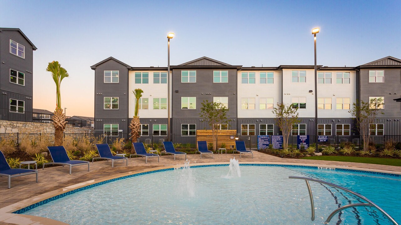 Prose Westover Hills in San Antonio, TX - Building Photo