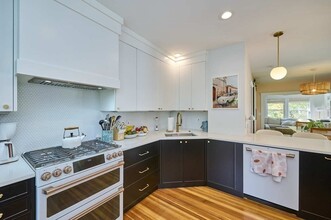 9 Moraine St, Unit 2 in Boston, MA - Building Photo - Building Photo