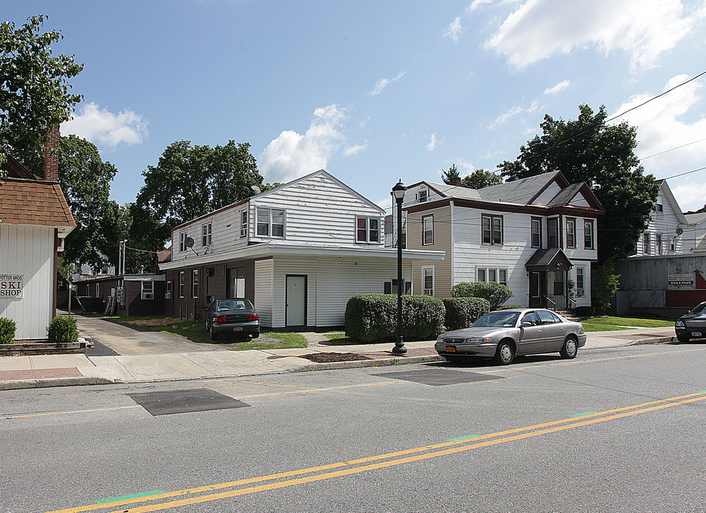 Vassar College Apartments in Poughkeepsie, NY - Building Photo