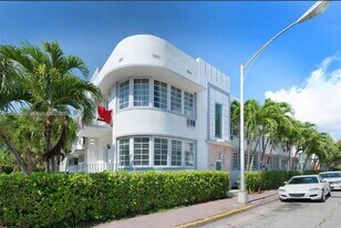 610 12th St in Miami Beach, FL - Building Photo