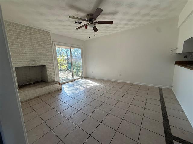 1630 Caravan Trail in Dallas, TX - Building Photo - Building Photo