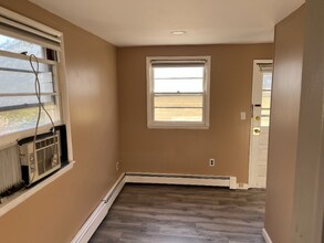 38 Pitman Ave in Ocean Grove, NJ - Building Photo - Building Photo