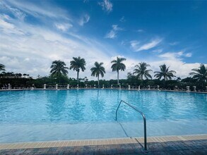 9041 SW 227th St in Cutler Bay, FL - Building Photo - Building Photo