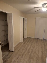 93 Spring Lake Dr photo'