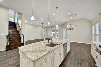 22714 Alderdale Ln in Tomball, TX - Building Photo - Building Photo