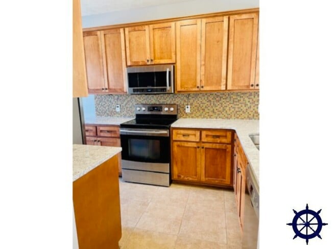 2909 Palmetto Ridge Way in Lynn Haven, FL - Building Photo - Building Photo