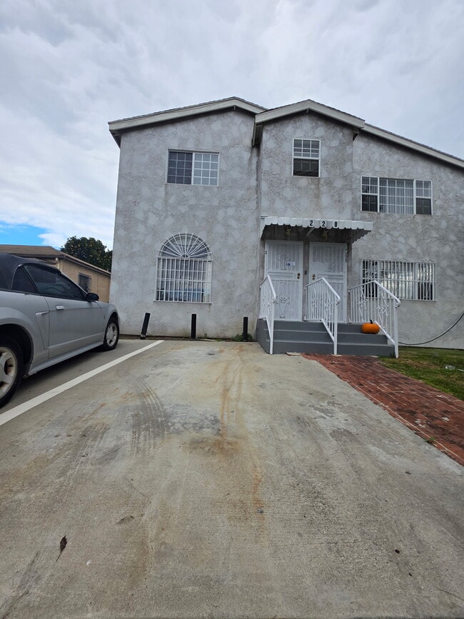 220 S Pannes Ave, Unit 3