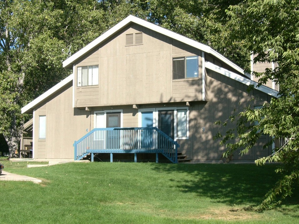 Driftwood Apartments in Fort Collins, CO - Building Photo