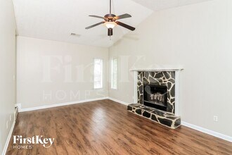 7185 E Village Ct in Riverdale, GA - Building Photo - Building Photo