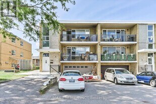 244 Wilmington Ave in Toronto, ON - Building Photo