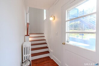 2 Maplewood Terrace in Norwalk, CT - Building Photo - Building Photo