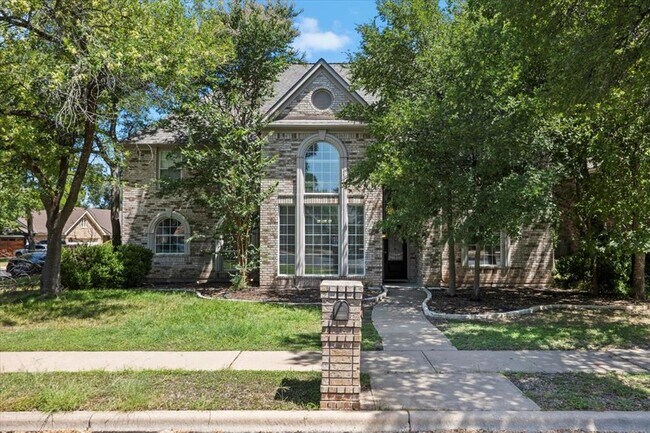 property at 10116 Pinehurst Dr