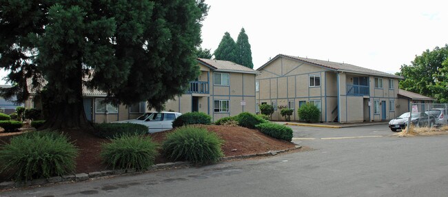 Centerpointe II in Salem, OR - Foto de edificio - Building Photo