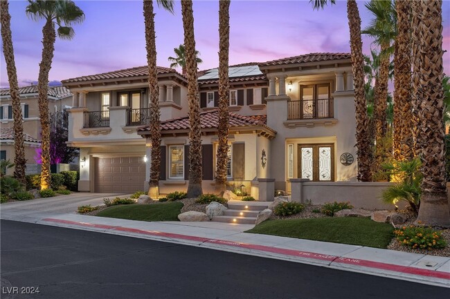 2696 Botticelli Dr in Henderson, NV - Foto de edificio - Building Photo