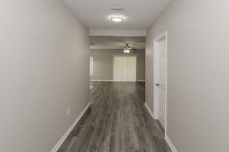 12452 Chaya Ct in Spring Hill, FL - Building Photo - Building Photo