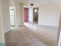 2502 NW 49th Terrace in Coconut Creek, FL - Building Photo - Building Photo