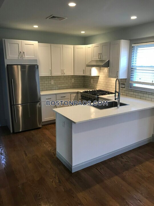 180 Columbia St in Cambridge, MA - Building Photo