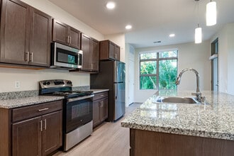 The Flats at Bishop's Woods in Brookfield, WI - Building Photo - Interior Photo
