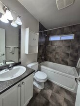 6865-6865 Grant Rd W in Sooke, BC - Building Photo - Building Photo