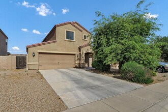 30517 N Oak Dr in Florence, AZ - Building Photo - Building Photo