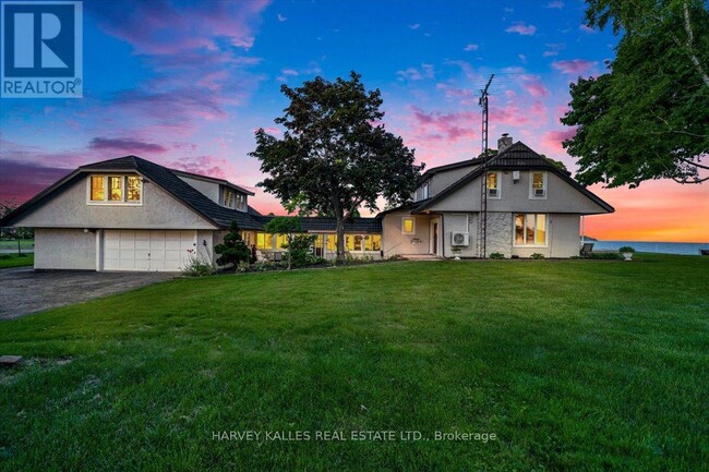 11833 Lakeshore Rd in Wainfleet, ON - Building Photo - Building Photo