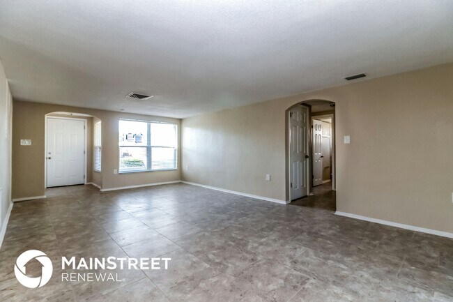 9130 Hunt Club Ln in Port Richey, FL - Building Photo - Building Photo