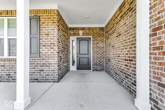 8828 Twain Ln in Indianapolis, IN - Building Photo - Building Photo