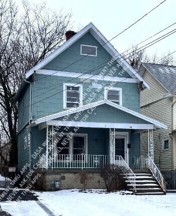 79 Henrietta Ave in Buffalo, NY - Building Photo