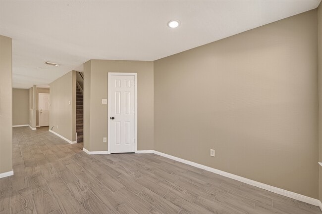 property at 17250 Cricketbriar Ct