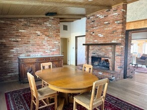 3012 Indian Creek Dr in Bishop, CA - Building Photo - Building Photo