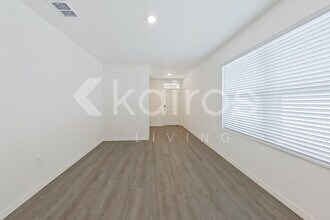 31974 Katelin Cir in Leesburg, FL - Building Photo - Building Photo