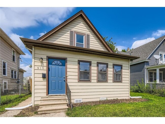 property at 915 Fuller Ave