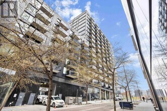 51-651 Trolley Cres in Toronto, ON - Building Photo - Building Photo