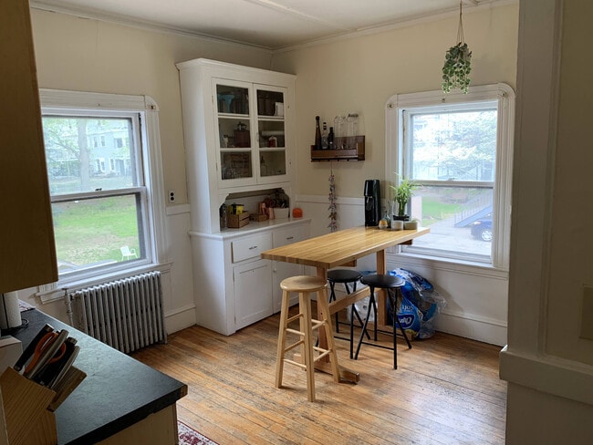 310 Market St, Unit 2 in Boston, MA - Building Photo - Building Photo