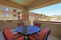 Building Photo - Hacienda Apartments in Phoenix, Arizona