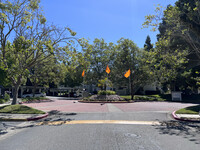 Fountain Plaza Hills in Vallejo, CA - Building Photo - Building Photo