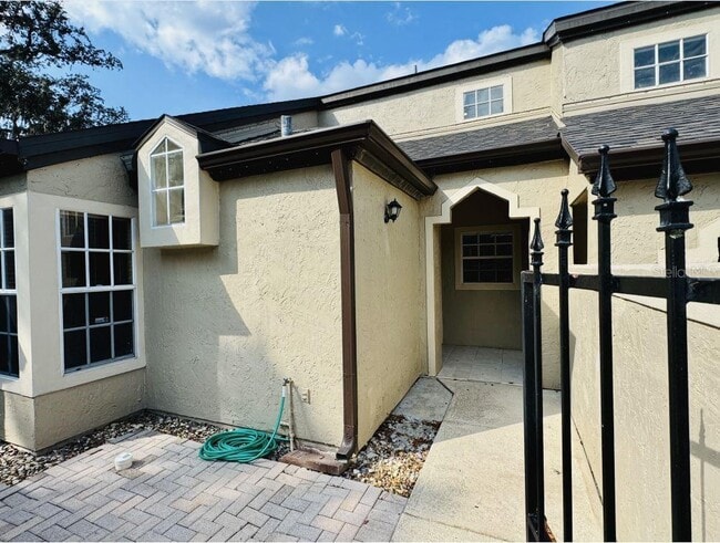 1556 Farrindon Cir in Lake Mary, FL - Building Photo - Building Photo
