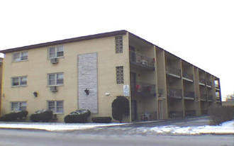 6464-6468 N Northwest Hwy Apartments