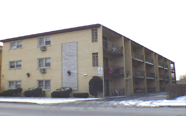 6464-6468 N Northwest Hwy in Chicago, IL - Building Photo