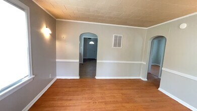 2017 S Waldemere Ave in Muncie, IN - Building Photo - Building Photo