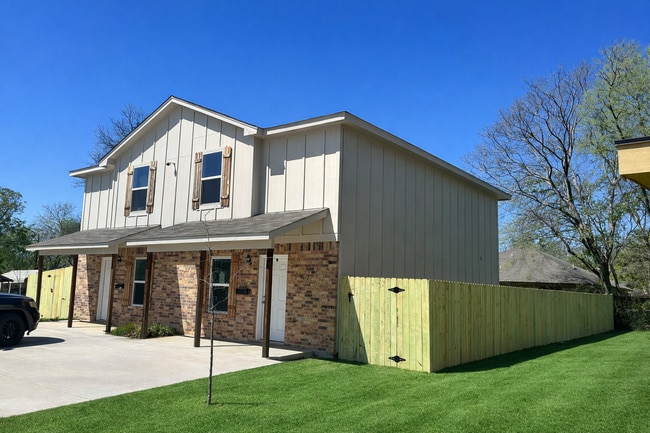 501 N 18th St, Unit Unit B in Killeen, TX - Foto de edificio - Building Photo