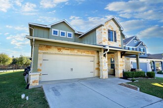 12016 Vignette in Schertz, TX - Foto de edificio - Building Photo